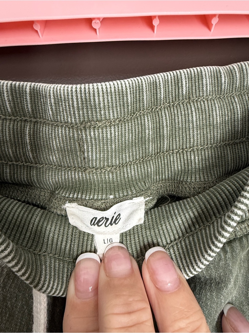 Aerie Women’s Olive Green Wide-Leg, Frayed, Drawstring Pants - Picture 3 of 3